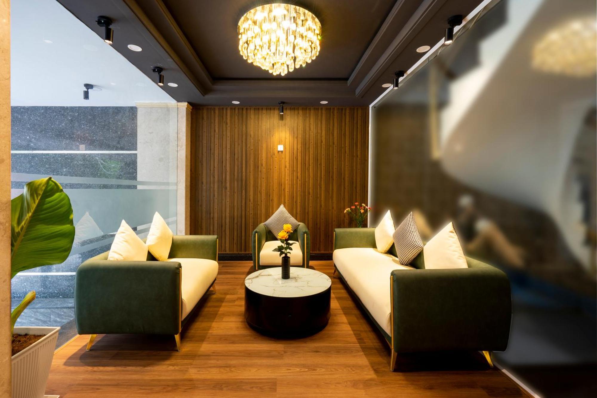 La Airport Tan Binh Hotel Ho Chi Minh City Exterior photo